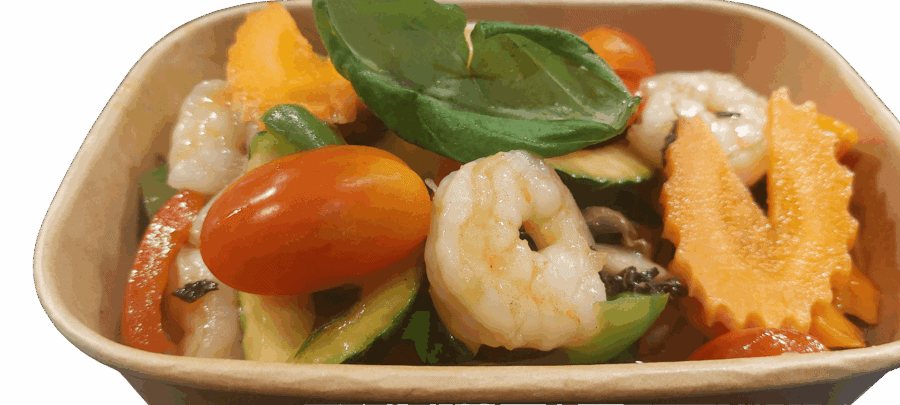 Traditioneel Thais gerecht met garnalen, groenten en kruiden.