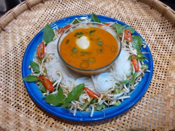 Kanom Jeen Naam Ya Kratie
